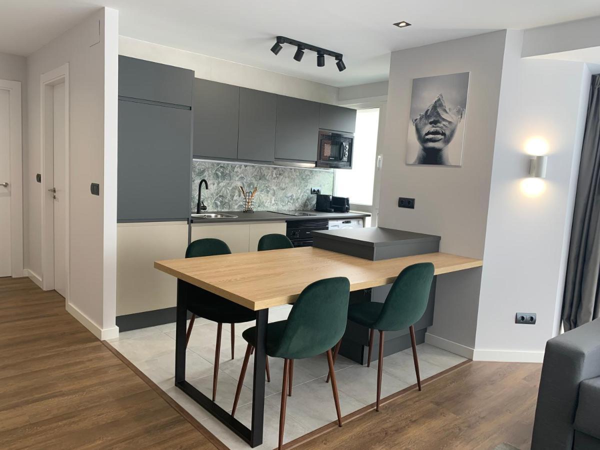 Bierzo Habita Apartments ปอนเฟร์ราดา ภายนอก รูปภาพ