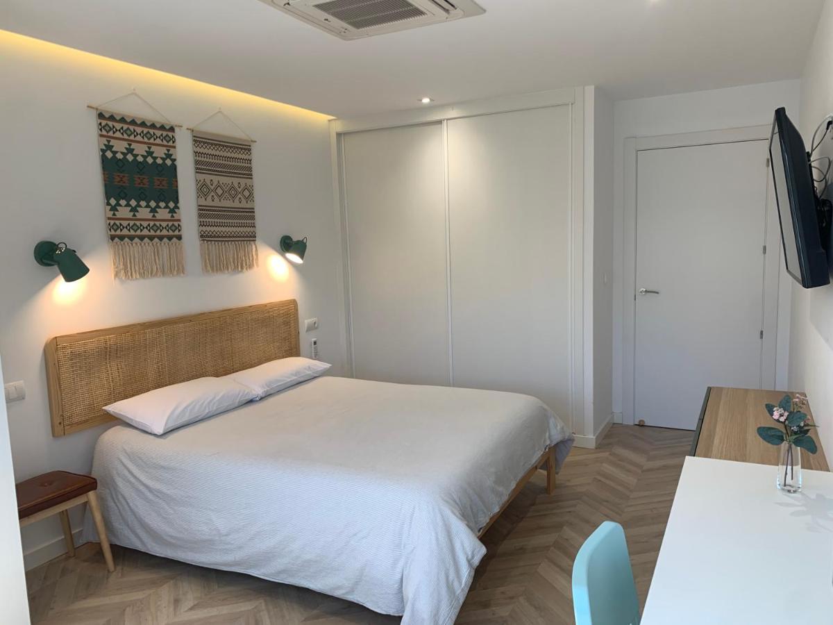 Bierzo Habita Apartments ปอนเฟร์ราดา ภายนอก รูปภาพ