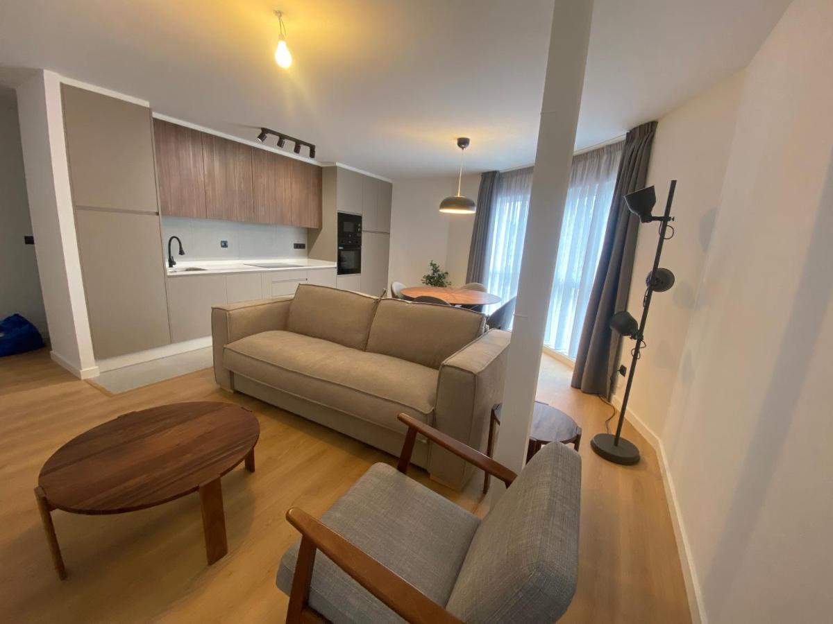 Bierzo Habita Apartments ปอนเฟร์ราดา ภายนอก รูปภาพ