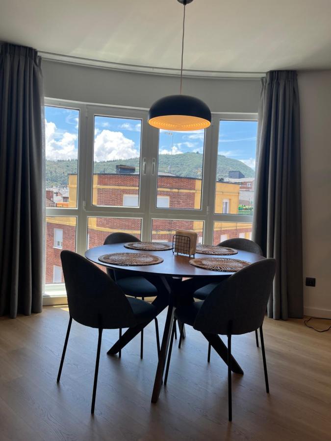 Bierzo Habita Apartments ปอนเฟร์ราดา ภายนอก รูปภาพ