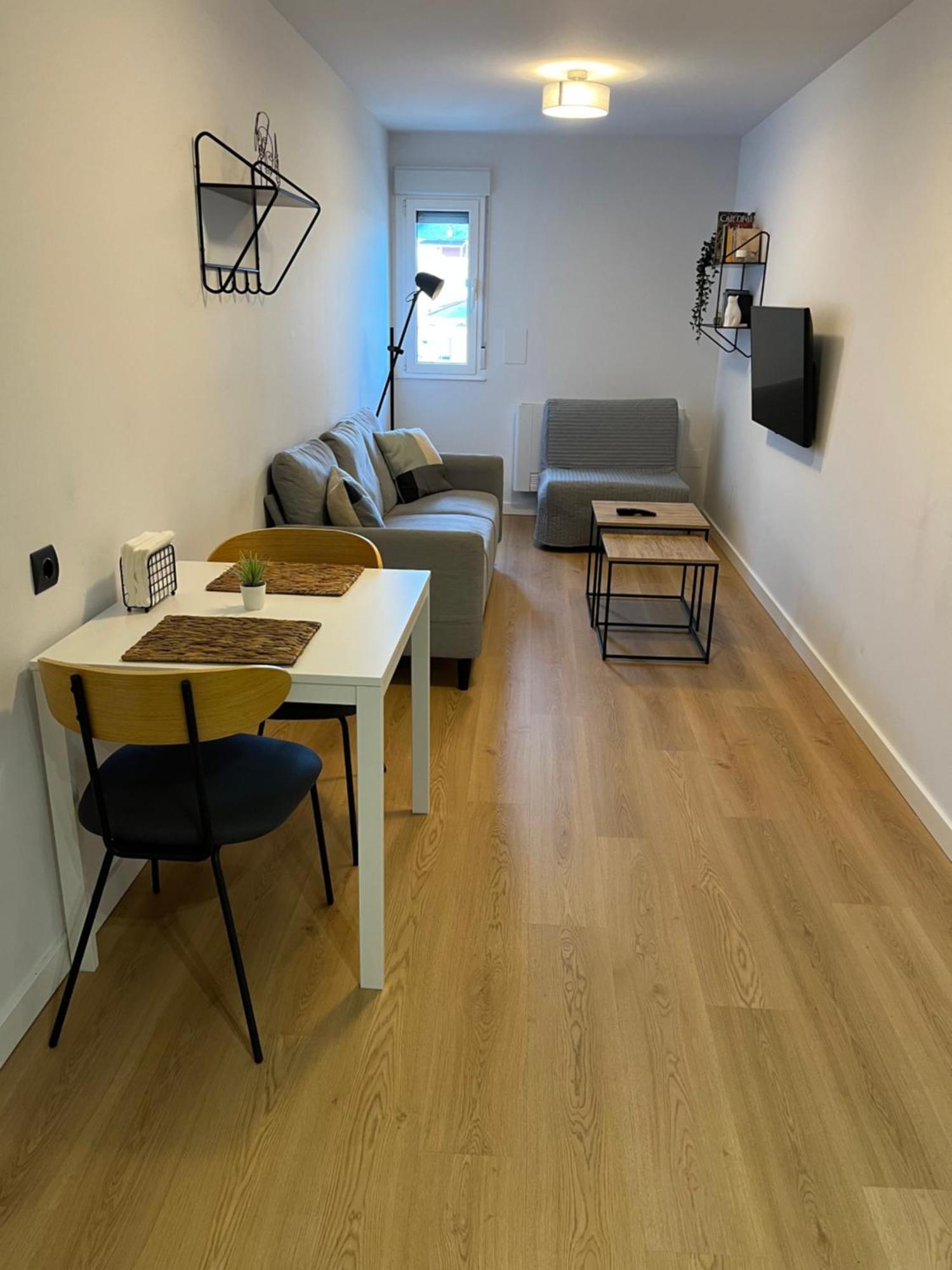 Bierzo Habita Apartments ปอนเฟร์ราดา ภายนอก รูปภาพ