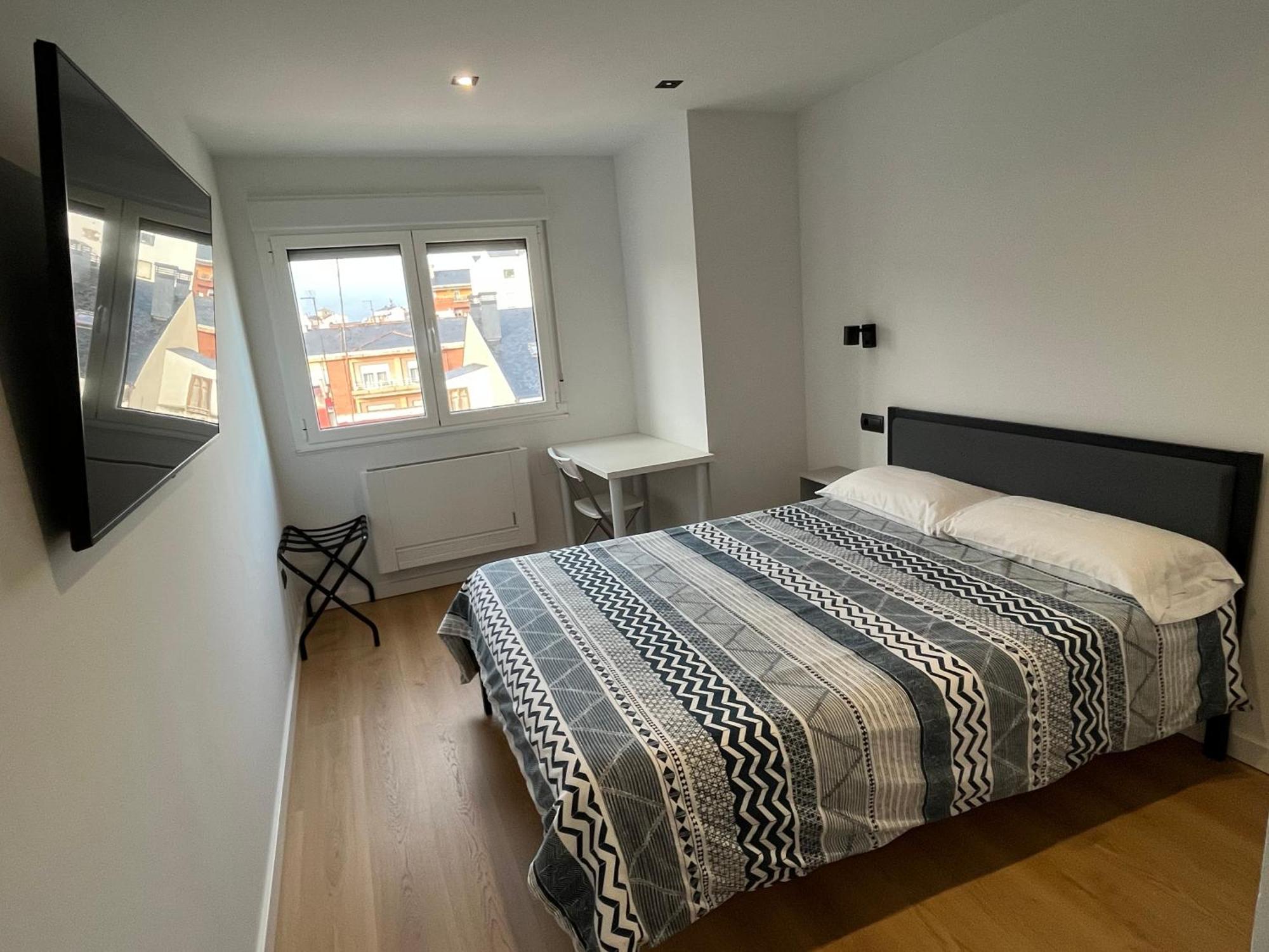 Bierzo Habita Apartments ปอนเฟร์ราดา ภายนอก รูปภาพ