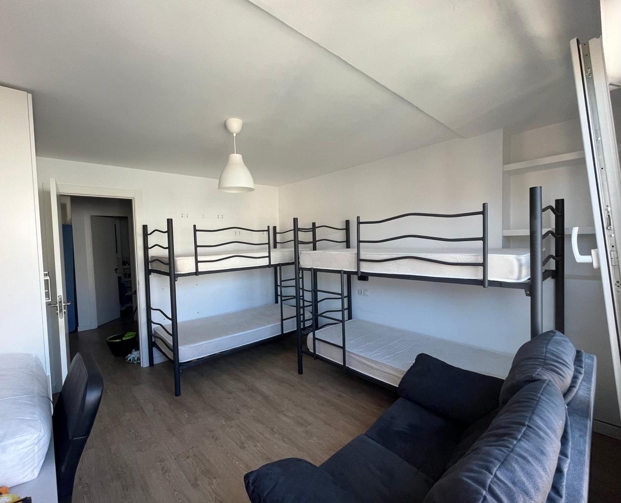 Bierzo Habita Apartments ปอนเฟร์ราดา ภายนอก รูปภาพ