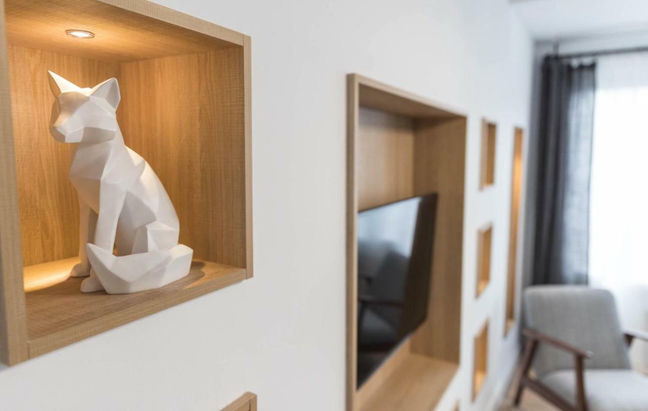 Bierzo Habita Apartments ปอนเฟร์ราดา ภายนอก รูปภาพ